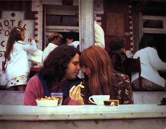 jim morrison with his girlfriend