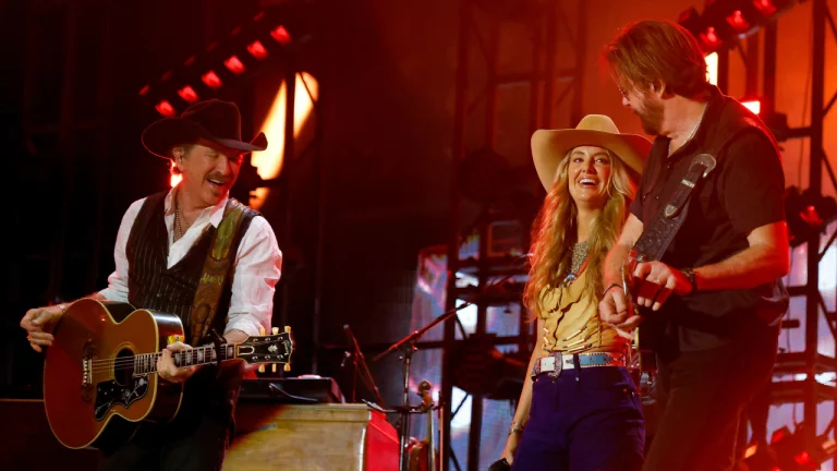 Brooks & Dunn and Lainey Wilson Rock CMA Fest With Powerful “Play Something Country” Duet