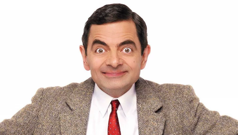 Mr. Bean Steals The Show With Hilarious “Chariots Of Fire” Performance At 2012 Olympics Ceremony mr bean