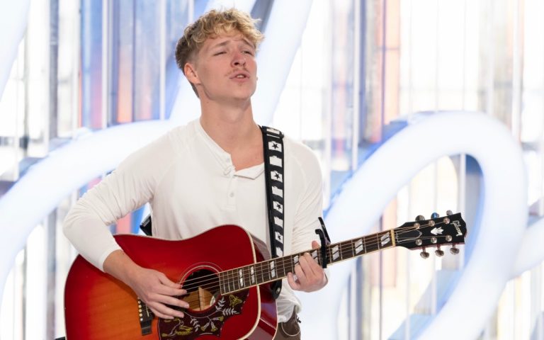 Backstreet Boy Brian Littrell’s Son, Baylee, Shines in Emotional ‘American Idol’ Audition brian littrell