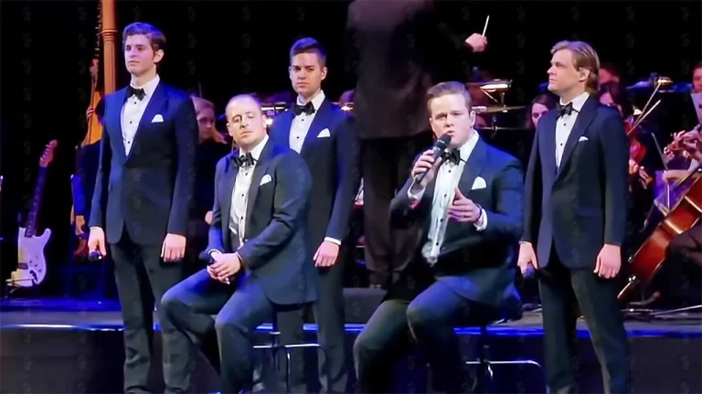 The Ten Tenors delivers a powerful and emotional version of Leonard Cohen’s famous song “Hallelujah.”